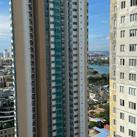 Skylounge Apartment 콜롬보 외부 사진