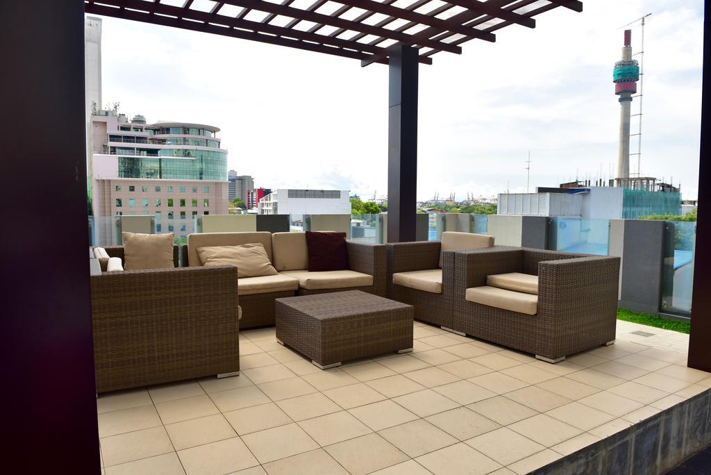 Skylounge Apartment 콜롬보 외부 사진